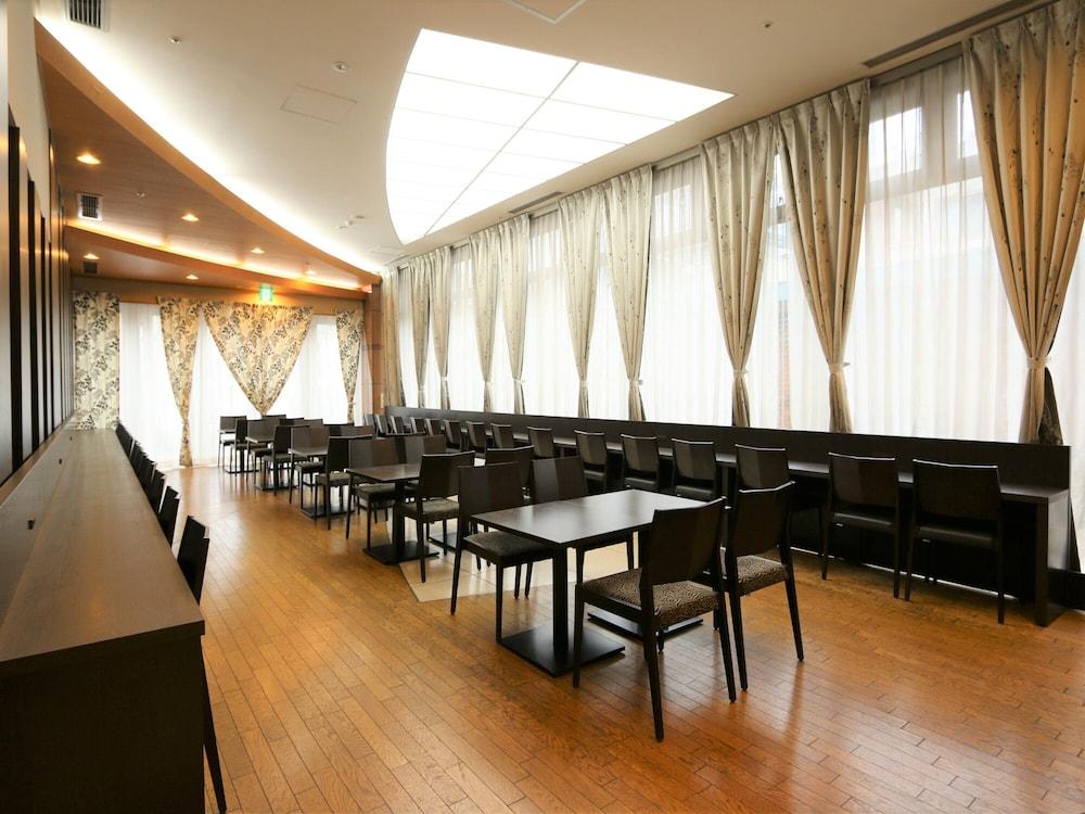 Apa Hotel Kanazawa Chuo Ngoại thất bức ảnh